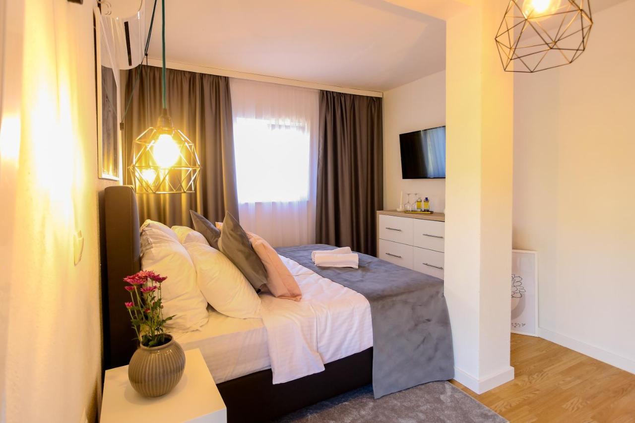 Villa Infinity โมสตาร์ ภายนอก รูปภาพ